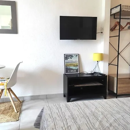 Bright 8 Minutes Walk From The * Canet-en-Roussillon